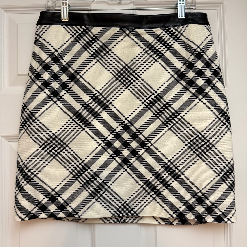 White House Black Market Checkered Mini Skirt
